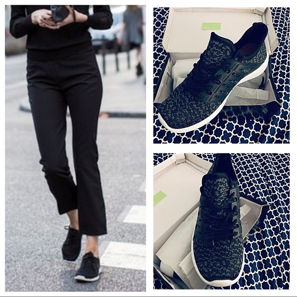 Shoes - ✨LAST ONES✨Comfy memory foam athletic shoes